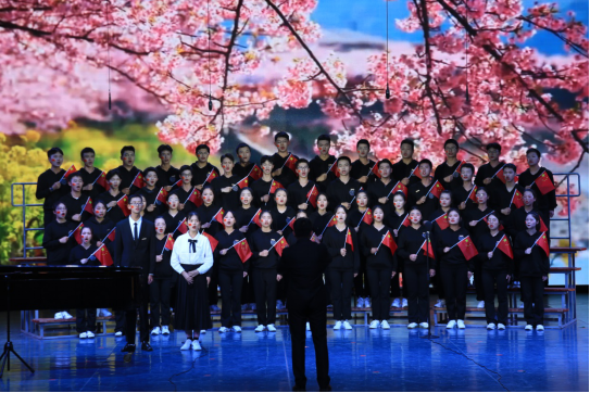 天博b综合体育官方app下载